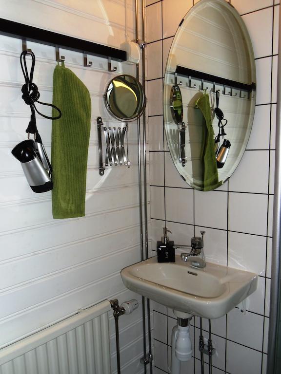 Ekeliden B&B Ulricehamn Chambre photo